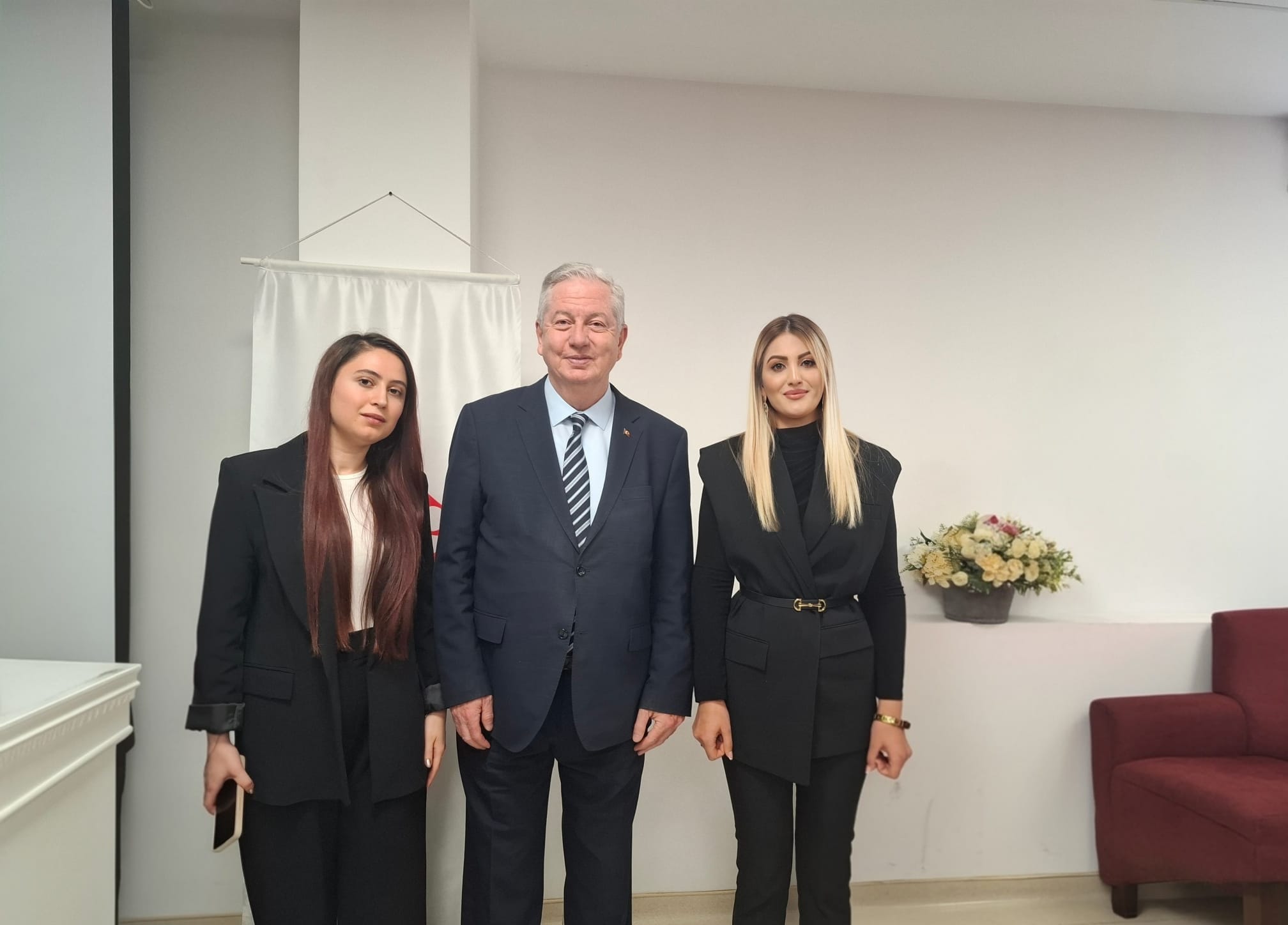 Bağımlılıkla Mücadelede Akademik Güç Birliği: Yüksek İhtisas Üniversitesi Paneli