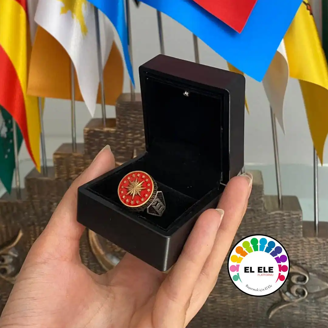Cumhurbaşkanlığı Forslu Yüzük